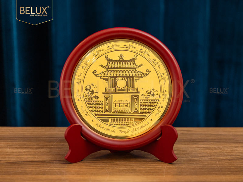 Mặt đĩa ăn mòn Khuê Văn Các bằng đồng